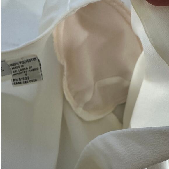 Martinique Ivory Long Sleeve V-Neck Bronze Button Up Blouse Top 6 - Picture 10 of 13